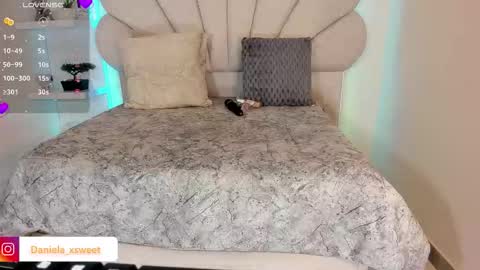 Snapshot of shairytovar chatting on 10-08-25, 06:44 shairytovar online show from 10-08-25, 06:44