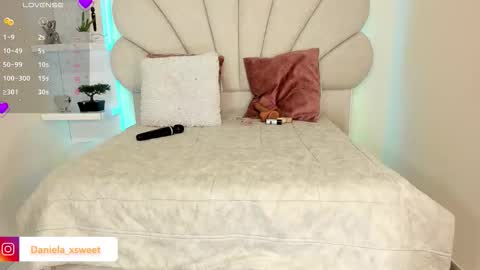 Snapshot of shairytovar chatting on 11-09-25, 06:01 shairytovar online show from 11-09-25, 06:01