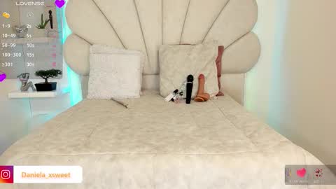 Snapshot of shairytovar chatting on 11-12-25, 07:20 shairytovar online show from 11-12-25, 07:20