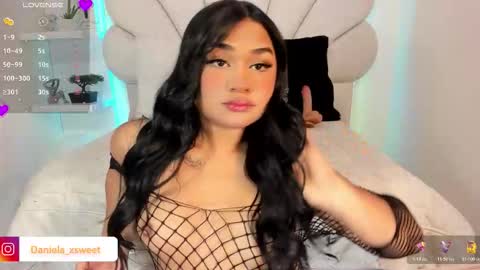 Snapshot of shairytovar chatting on 11-19-25, 06:35 shairytovar online show from 11-19-25, 06:35