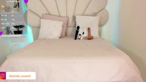 Snapshot of shairytovar chatting on 11-22-25, 06:23 shairytovar online show from 11-22-25, 06:23