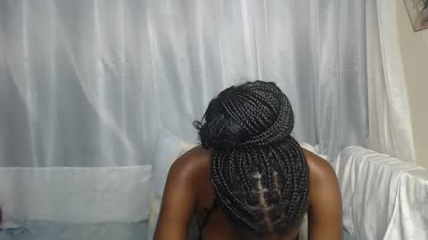 Shaky online show from 10-08-25, 03:37