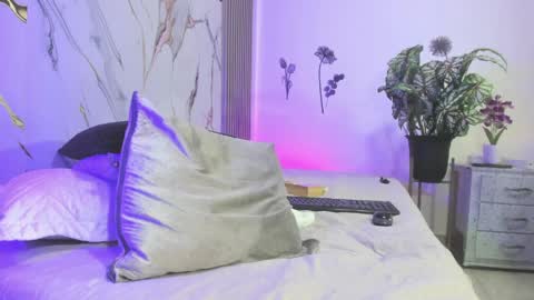 shalomexotic online show from 04-17-26, 11:46