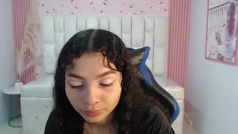 Shalon  online show from 10-08-25, 01:42