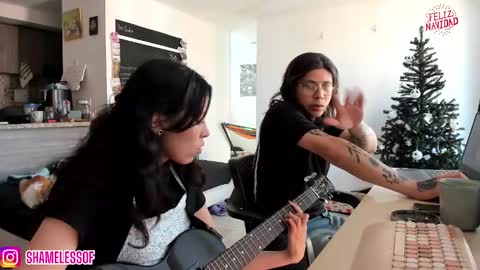 Snapshot of shamelesss_ chatting on 12-11-24, 07:25 shamelesss_ online show from 12-11-24, 07:25