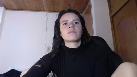 Snapshot of shanel_lozano chatting on 09-22-25, 09:17 shanel_lozano online show from 09-22-25, 09:17