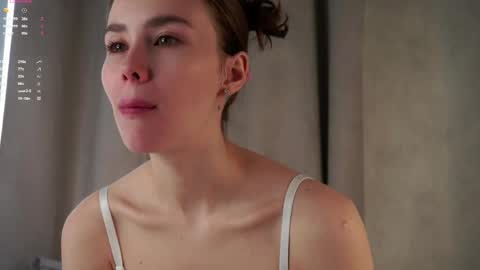 Emmy online show from 04-04-26, 01:15