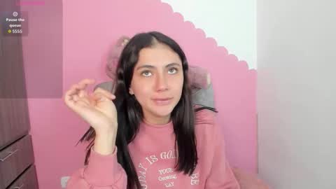 Snapshot of shanell_c chatting on 11-21-25, 03:54 Emily online show from 11-21-25, 03:54