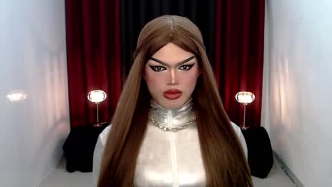 Snapshot of shanex01 chatting on 12-23-24, 03:01 Shane X online show from 12-23-24, 03:01