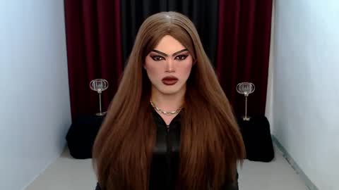 Snapshot of shanex01 chatting on 03-12-25, 01:40 Shane X online show from 03-12-25, 01:40