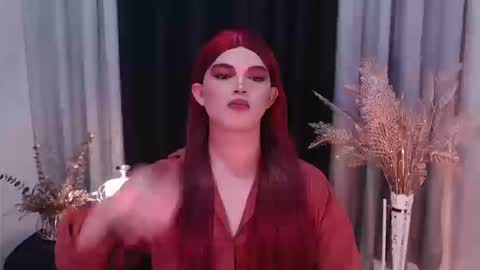 Snapshot of shanex01 chatting on 12-17-25, 06:41 Shane X online show from 12-17-25, 06:41