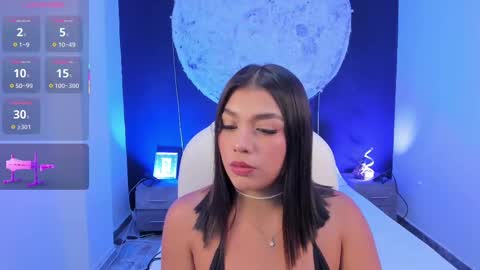 Snapshot of shaniadaniels chatting on 10-01-25, 09:32 ShaniaDaniels online show from 10-01-25, 09:32