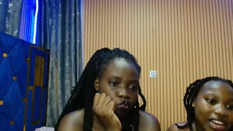 Shaniz online show from 11-26-25, 03:40