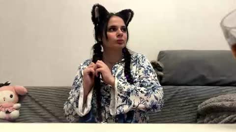 Snapshot of shannadirusso chatting on 06-24-26, 07:29 Helen online show from 06-24-26, 07:29