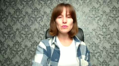 Snapshot of shannen_sweet chatting on 10-21-25, 11:11 Shannen online show from 10-21-25, 11:11