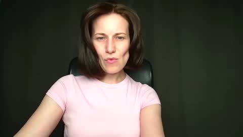 Snapshot of shannen_sweet chatting on 04-19-26, 11:20 Shannen online show from 04-19-26, 11:20