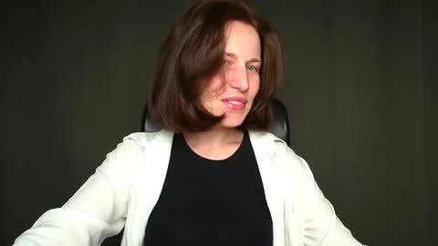 Snapshot of shannen_sweet chatting on 05-06-26, 11:04 Shannen online show from 05-06-26, 11:04