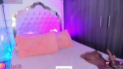 Snapshot of shannol_ryan chatting on 09-24-25, 01:20 Shannol online show from 09-24-25, 01:20