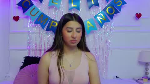ShannonBannks online show from 06-18-26, 05:39