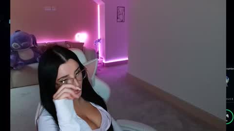 Shanmais online show from 10-14-25, 03:35