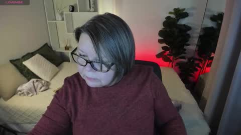 Shannon online show from 02-17-26, 05:04