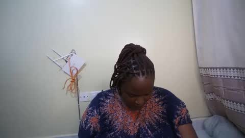 Snapshot of shanny_123 chatting on 11-21-25, 07:07 shanny_123 online show from 11-21-25, 07:07