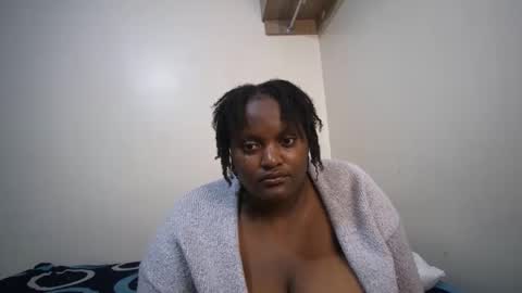 shanny_123 online show from 05-12-26, 08:00