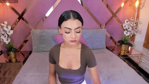 SHANON online show from 01-28-25, 07:10