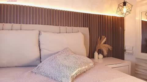 SHANON online show from 12-05-25, 07:32