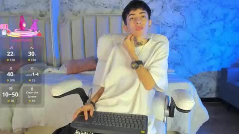 Shantal online show from 01-06-26, 03:21