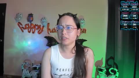 Cat-FOLLOWME and we talk IGshantal cerezo online show from 10-24-25, 09:00