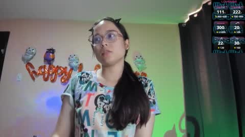 Cat-FOLLOWME and we talk IGshantal cerezo online show from 10-26-25, 09:42