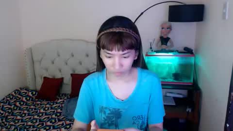 SHANTA FOX  s online show from 01-12-26, 01:38