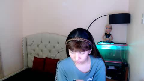 SHANTA FOX  s online show from 04-12-26, 12:59