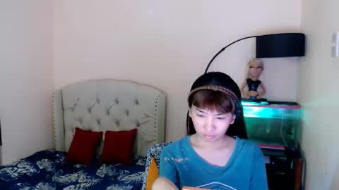 SHANTA FOX  s online show from 04-14-26, 01:00