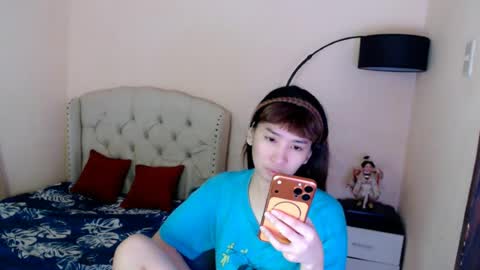 Snapshot of shantalfoxxy chatting on 06-20-26, 12:03 SHANTA FOX s online show from 06-20-26, 12:03