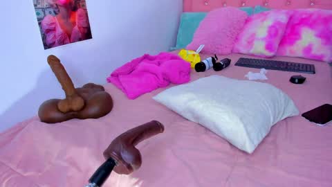 Shantall Jones online show from 03-27-26, 07:13