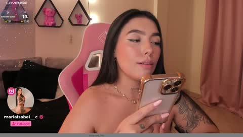 Snapshot of shantall_vidales chatting on 02-10-25, 09:47 online show from 02-10-25, 09:47