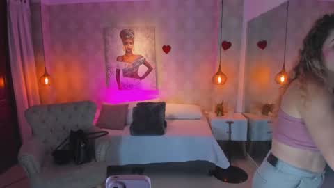 Shantal online show from 02-25-26, 10:58