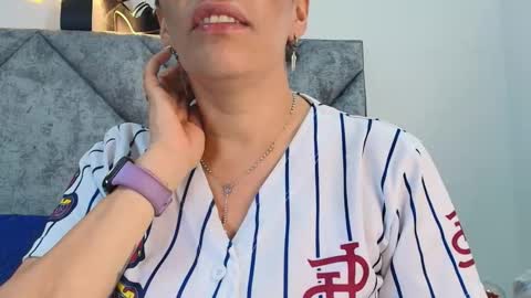 shantey online show from 11-22-25, 01:43