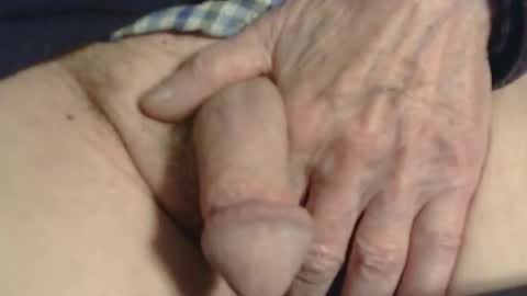 shapelyhelm1 online show from 10-10-25, 10:20