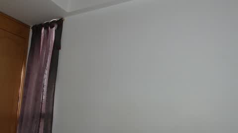 sharickleon11 online show from 02-07-25, 10:20