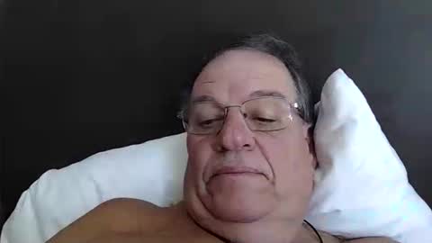 Sharkey644 online show from 02-07-26, 08:12