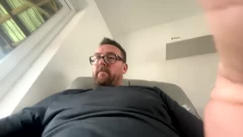 Snapshot of sharksboy16 chatting on 01-20-25, 01:21 Sharksboy online show from 01-20-25, 01:21