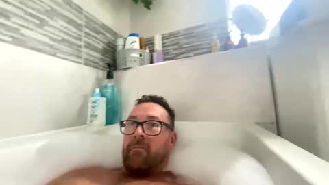 Snapshot of sharksboy16 chatting on 02-07-25, 03:08 Sharksboy online show from 02-07-25, 03:08