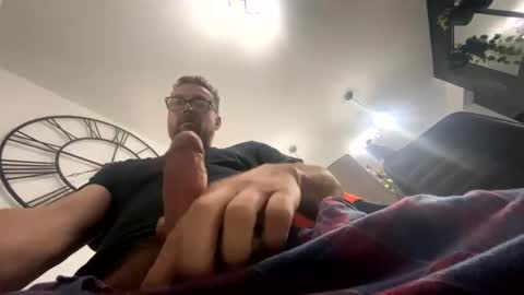 Snapshot of sharksboy16 chatting on 02-20-26, 06:26 Sharksboy online show from 02-20-26, 06:26