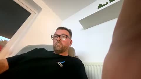 Sharksboy online show from 03-05-26, 06:04