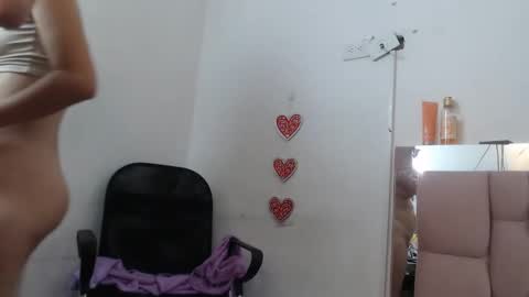 Sara online show from 02-26-25, 05:07