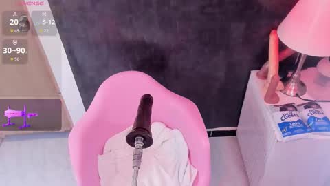 sharlotthe_bigass online show from 02-18-26, 11:01