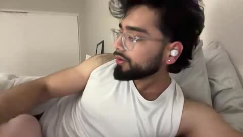 sharmaaditya7253 online show from 12-03-25, 12:18